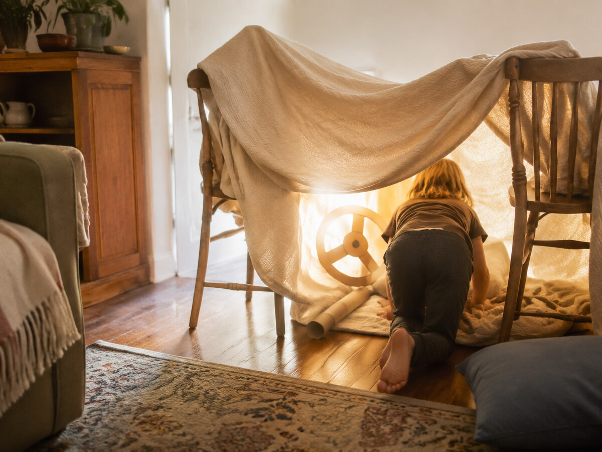 Blanket-fort portal game